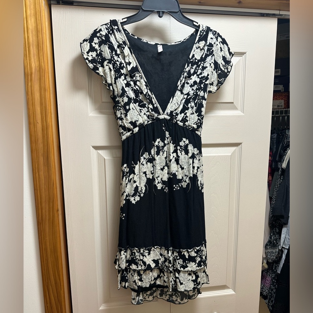 Free People Black and Cream Patterned Top